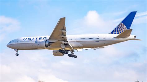 united 1279|UA1279 United Airlines Flight .